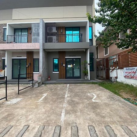 Debua Mahasarakham Hotel Maha Sarakham Eksteriør billede